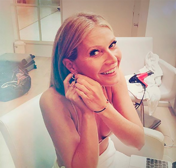 Gwyneth Paltrow publica foto do ex, Chris Martin, e atual namorado juntos: <i>Família moderna</i>