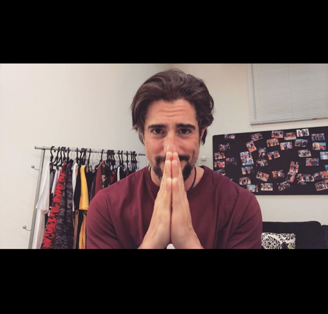 Em vídeo postado nas redes, Marcos Mion anuncia o fim do <i>Legendários</i>: - <i>Dia de comemorar</i>