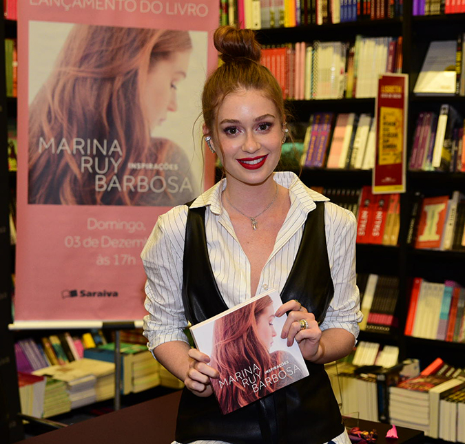 Ao lado do marido, Marina Ruy Barbosa lança livro e revela importância de <I>Inspirações</I>: <I>- Tem outro pedacinho de mim</I>