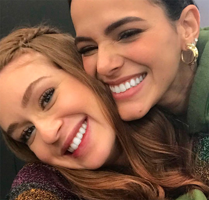 Bruna Marquezine e Marina Ruy Barbosa reagem a briga de fãs: <i>Vou dar block, hein?!</i>