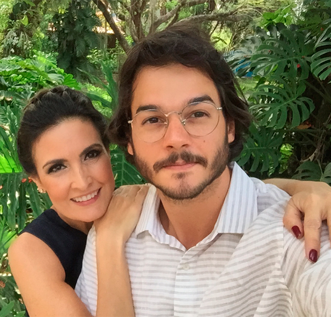 Fátima Bernardes se declara ao namorado, Túlio Gadêlha, após receber surpresa