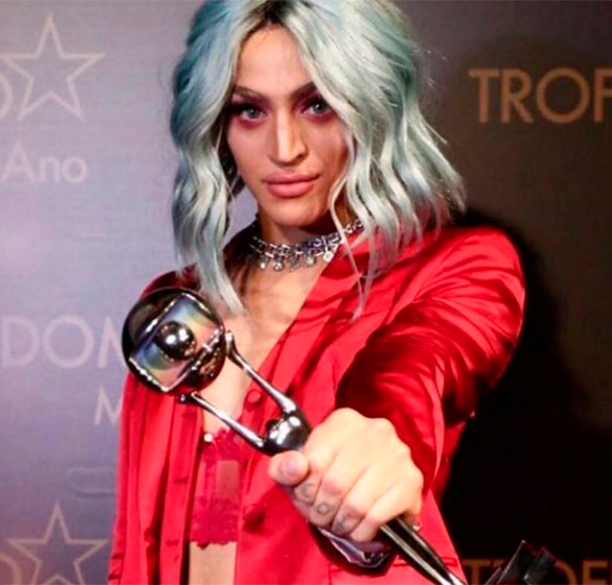 Após levar troféu no <i>Melhores do Ano</i>, Pabllo Vittar comemora: <i>Quero formar uma família para dividir momentos como esse</i>