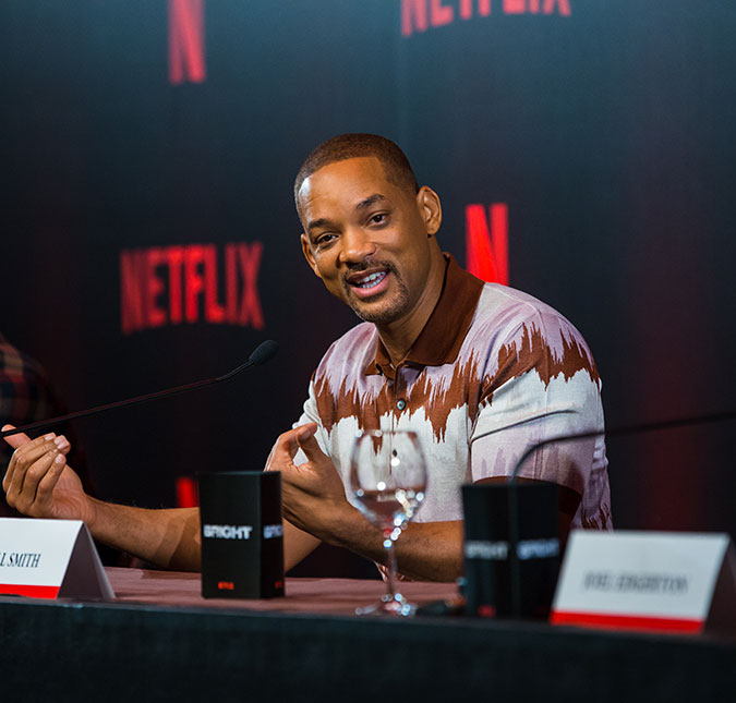 Will Smith mostra seu carisma e define <i>Bright</i>, seu novo filme, como uma mistura de <i>Dia de Treinamento</i> e <i>Senhor dos Anéis</i>