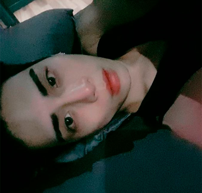 Cantor Kim Jong-hyun morre aos 27 anos de idade