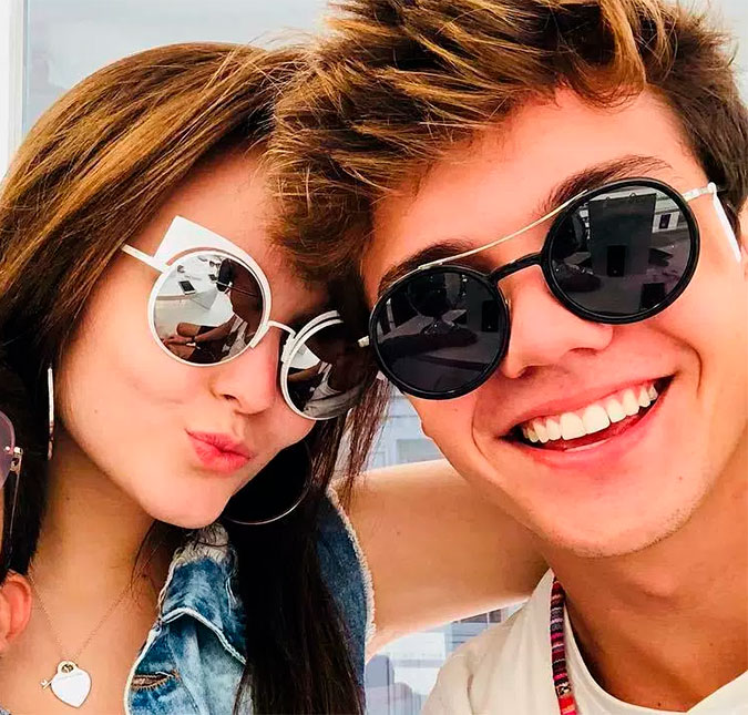 Larissa Manoela confirma novo namoro: <i>Hoje estamos juntos e felizes!</i>