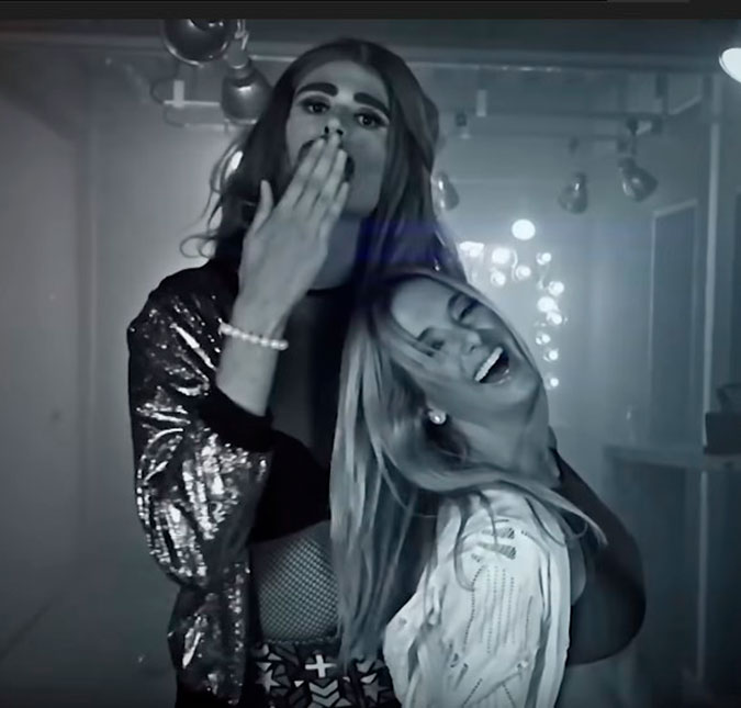 Ticiane Pinheiro exibe boa forma e dança Anitta, vem assistir!