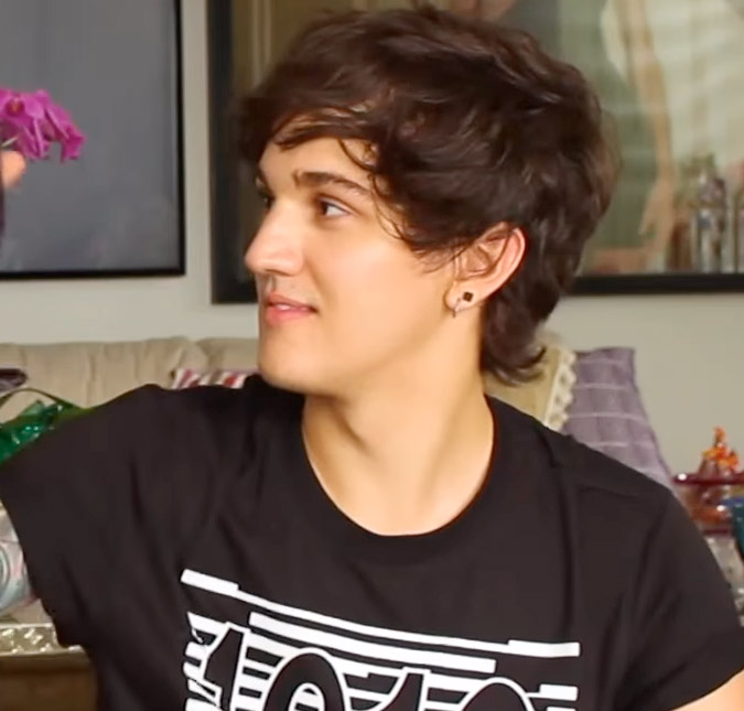Christian Figueiredo entrega três <i>youtubers</i> com quem ele já ficou, confira!