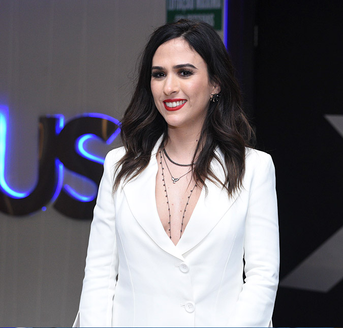 Tatá Werneck entrega detalhes do casamento com Rafa Vitti e sobre sua personagem em <i>Deus Salve o Rei</i>: -<i>Lucrécia é feminista</i>