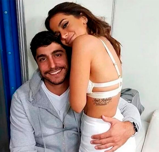 Thiago Magalhães, marido de Anitta, ironiza suposto <i>affair</i> da cantora com Lewis Hamilton: <i>Muito bom gosto</i>