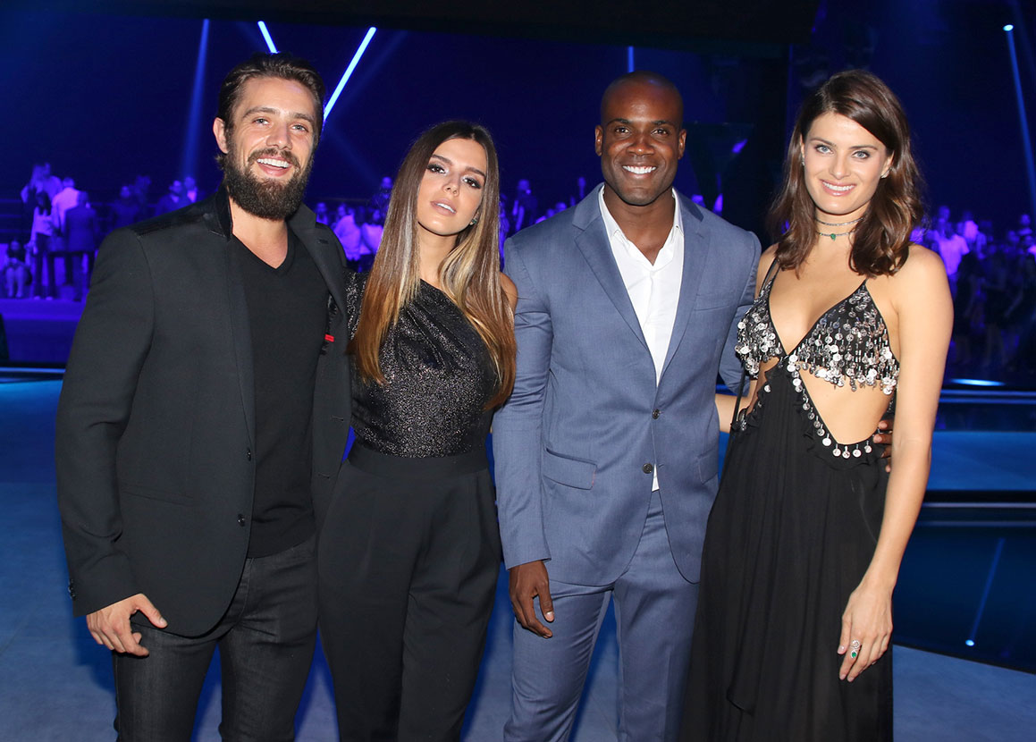 Giovanna Lancellotti, Rafael Cardoso, Isabeli Fontana e Rafael Zulu prestigiam evento em São Paulo, veja as fotos!
