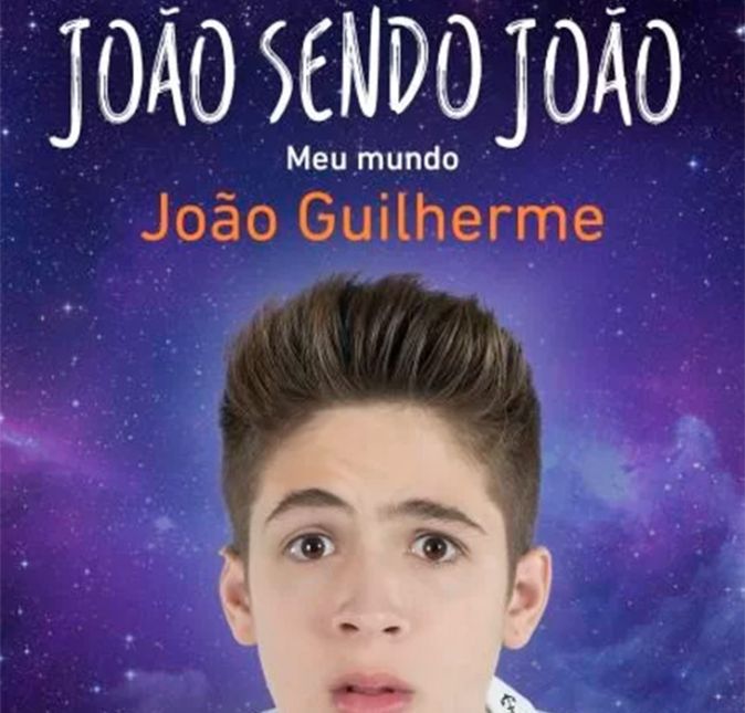 Mas esse não é o único grande feito de João Guilherme, que também é escritor, tendo lançado seu primeiro livro, João Sendo João, em 2016...