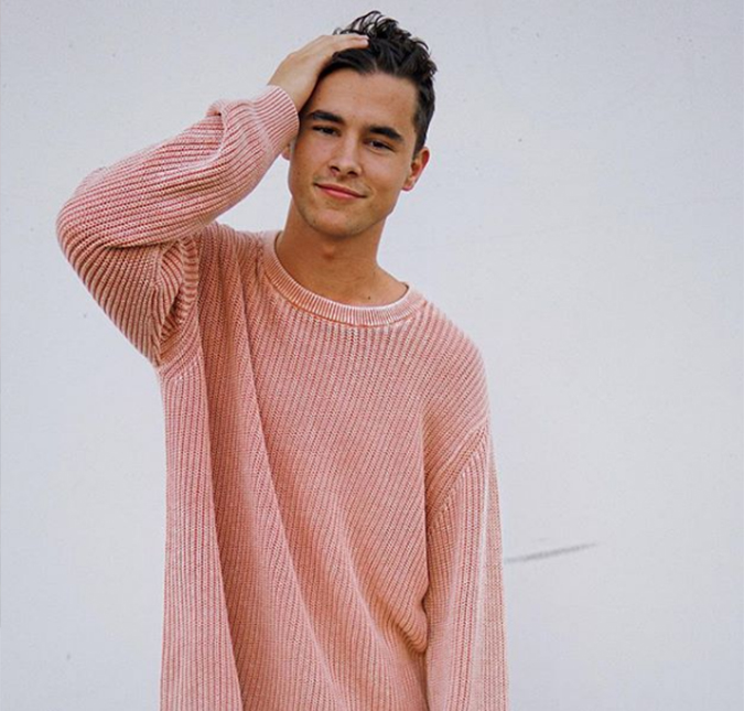 FOX remove Kian Lawley de filme após comentários racistas do ator