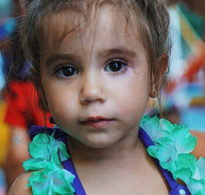 Deborah Secco conta como foi o Carnaval da filha: <i>curtiu, riu, brincou</i>