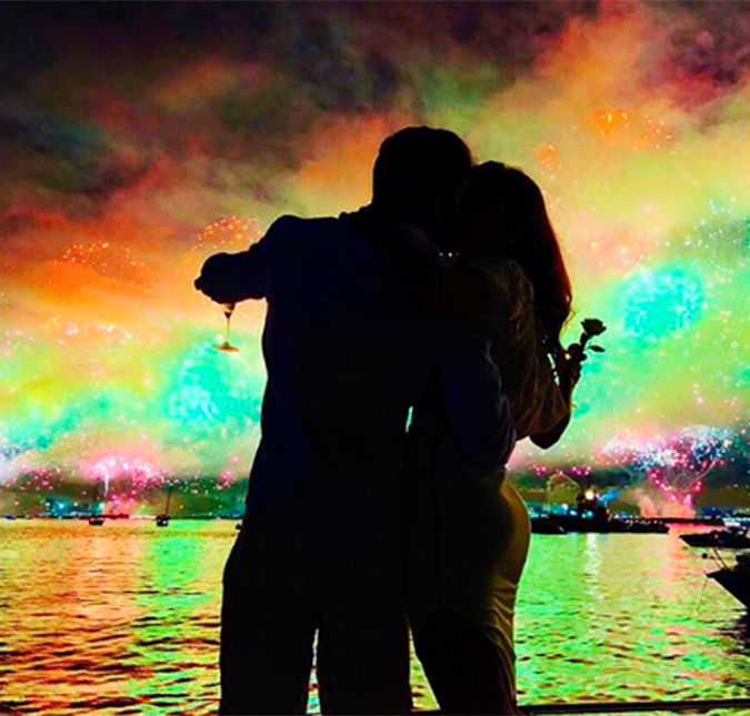 Grazi Massafera surpreende seguidores ao postar clique com namorado: <i>Amor meu!</i>