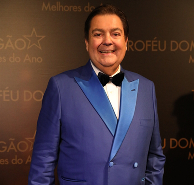 Faustão volta a apresentar seu programa após fazer cirurgia no coração