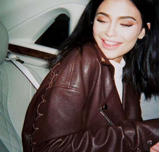Comentário de Kylie Jenner teria feito com que o <I>Snapchat</I> perdesse mais de quatro bilhões de reais, entenda!