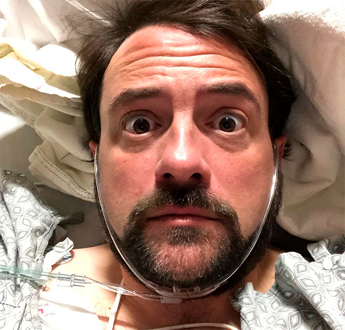 Diretor Kevin Smith tranquiliza fãs após ataque cardíaco