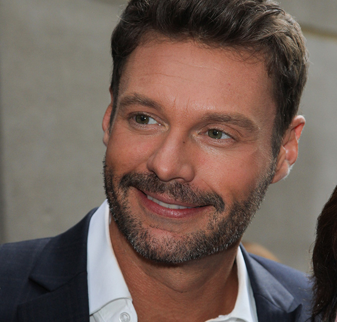 Ryan Seacrest nega acusações de assédio, mas fonte diz que testemunhou o caso, entenda!