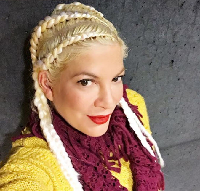 Tori Spelling liga para a polícia duas vezes na mesma semana