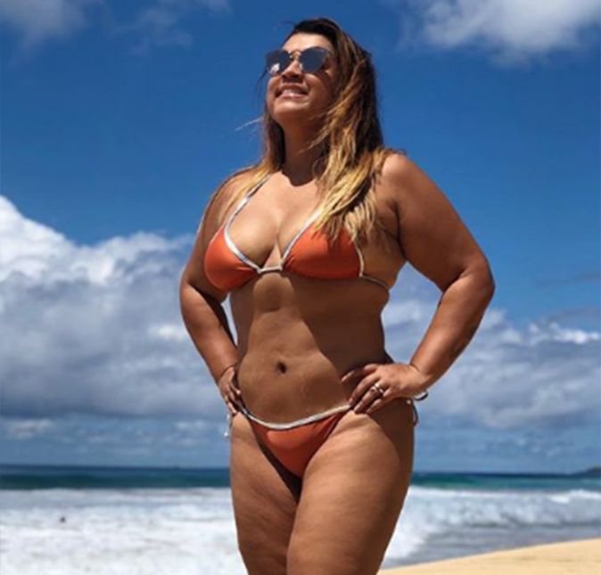 Nesta foto, ela escreveu: Sendo feliz! Vai ter foto de biquíni todo dia SIM! Afinal de contas tenho a melhor fotógrafa da vida, disse ela na legenda desta foto, se referindo à amiga Fernanda Souza com quem aproveitou as férias. Um seguidor escreveu: Por mais Pretas Gil nesse planeta de mulheres artificiais, postiças, plastificadas e fúteis! Toda a minha admiração a você, Preta Gil.