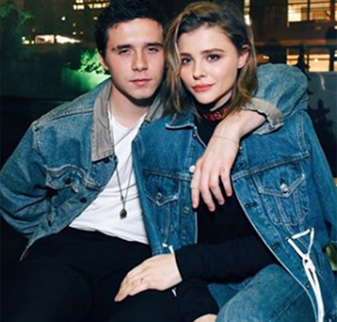 BROOKLYN BECKHAM, NAMORADO DE CHLOE MORETZ É VISTO BEIJANDO A