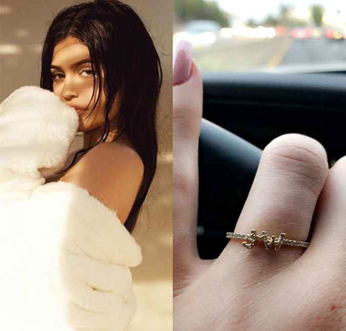 Kylie Jenner aparece usando anel feito para Travis Scott, confira!