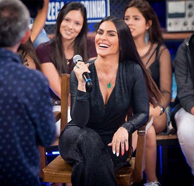 Cleo Pires escapa de pergunta polêmica sobre sexo: <i>- Não sou capaz de opinar</i>