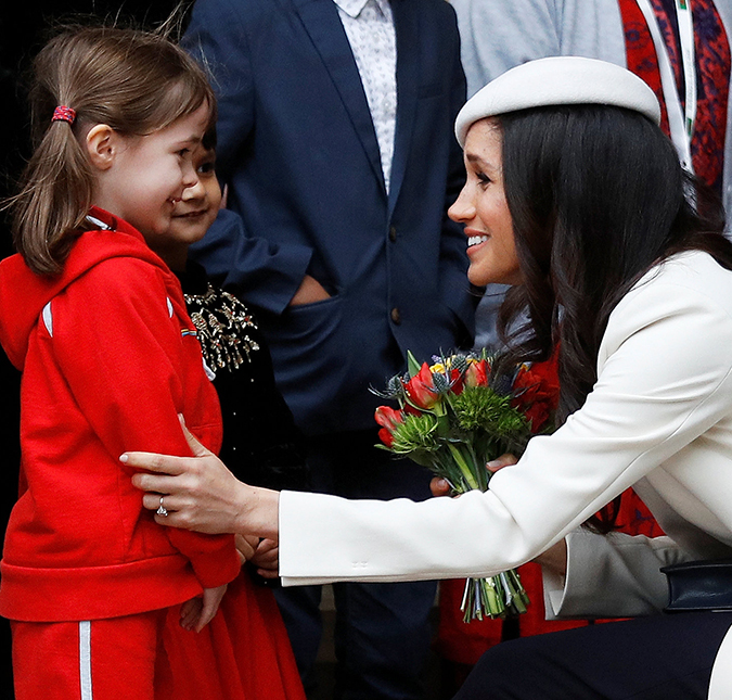 Meghan Markle faz primeira aparição em evento com Rainha Elizabeth II, saiba como foi!