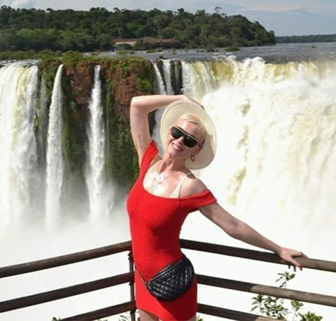 Katy Perry desembarca no Brasil e visita pontos turísticos, veja!