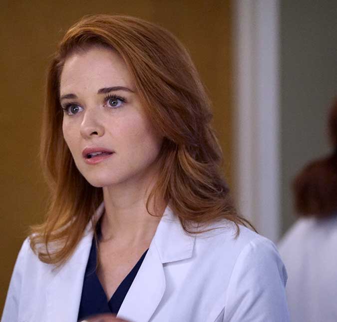 Após demissão polêmica de <i>Grey's Anatomy</i>, Sarah Drew já tem novo destino na TV