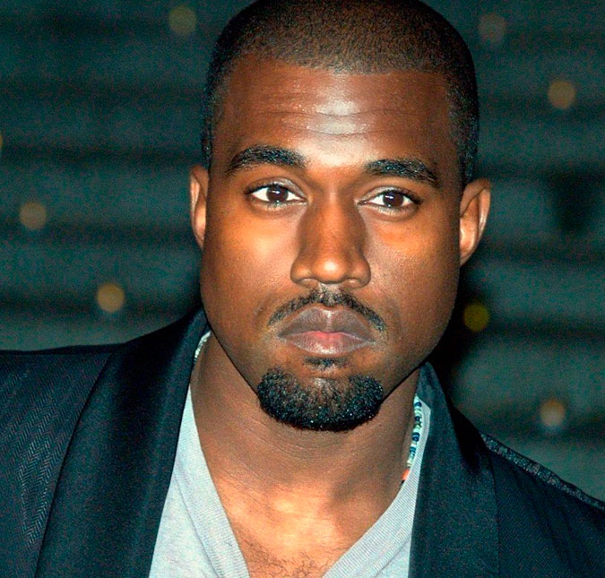 Rihanna, Justin Bieber e até irmãs Kardashian deixam de seguir Kanye West no <i>Twitter</i>