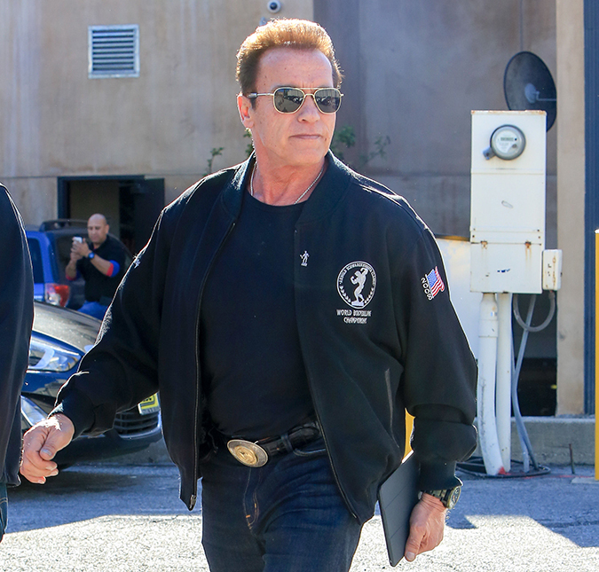 Arnold Schwarzenegger é internado às pressas e passa por cirurgia de emergência no coração