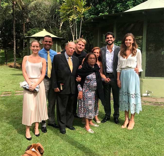 Grazi Massafera acompanha namorado em batismo de igreja adventista, saiba mais!