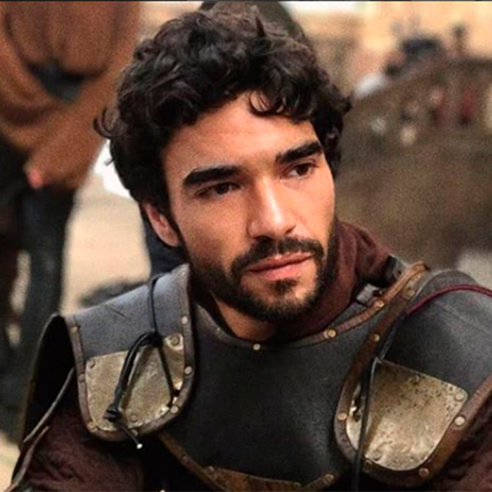 Caio Blat sai de <i>Deus Salve o Rei</i> e segue para novela das nove, segundo colunista