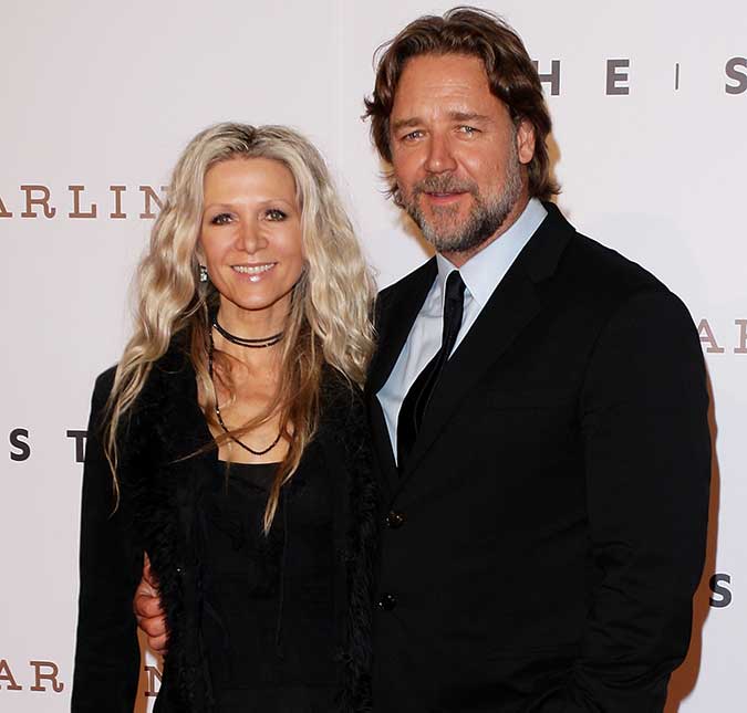Russell Crowe anuncia divórcio após seis anos de batalha na justiça e esclarece rumores de novo amor