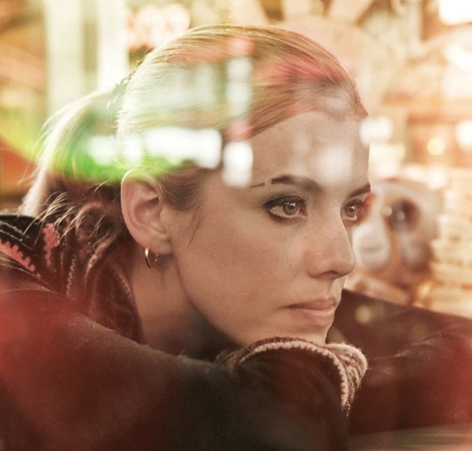 A modelo e atriz britânica Abyness Deyn também consultou a numerologia para escolher seu nome artístico. Ela, que nasceu como Laura Michelle Holins, teve o nome Deyn escolhido pela própria mãe da modelo, que após ir a uma numeróloga, avisou que esse seria um nome de sorte e que traria dinheiro, segundo a revista Vogue. A modelo e atriz britânica Abyness Deyn também consultou a numerologia para escolher seu nome artístico. Ela, que nasceu como Laura Michelle Holins, teve o nome Deyn escolhido pela própria mãe da modelo, que após ir a uma numeróloga, avisou que esse seria um nome de sorte e que traria dinheiro, segundo a revista Vogue.