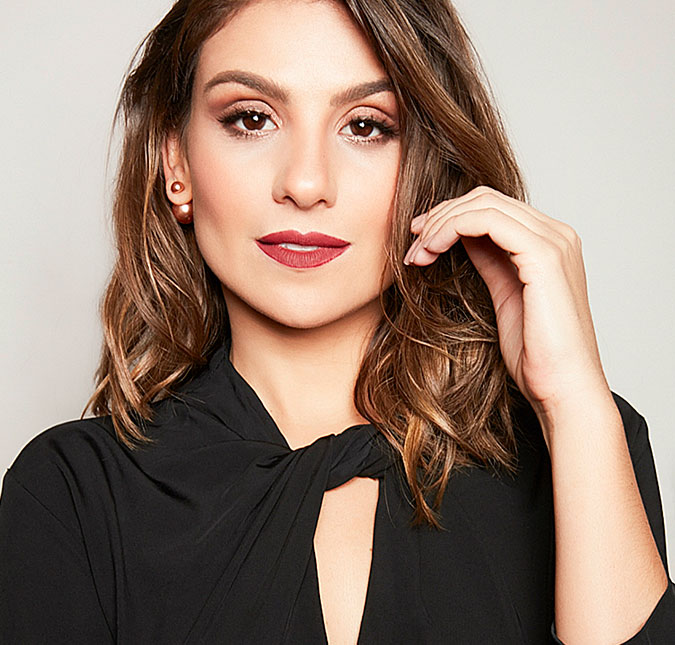 Patrícia Elizardo, a Tônia de <i>O Outro Lado do Paraíso</i>, revela ter sido abordada pelas atitudes de sua personagem