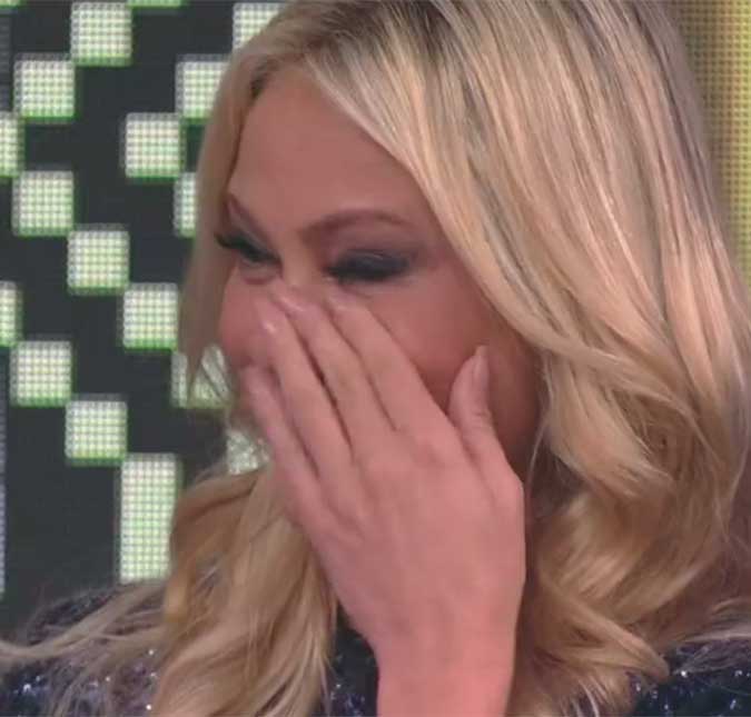 Ellen Roche chora após homenagem de Faustão: <i>- Toda mulher bonita sofre muito preconceito</i>
