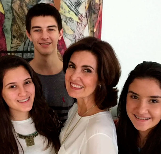 Fátima Bernardes relembra rotina puxada com os trigêmeos: <I>- Só queria 15 minutos</I>