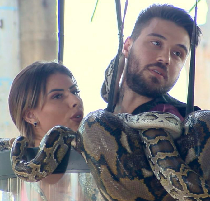Prova dos casais com cobras testa conhecimento e coragem dos participantes do <i>Power Couple</I>
