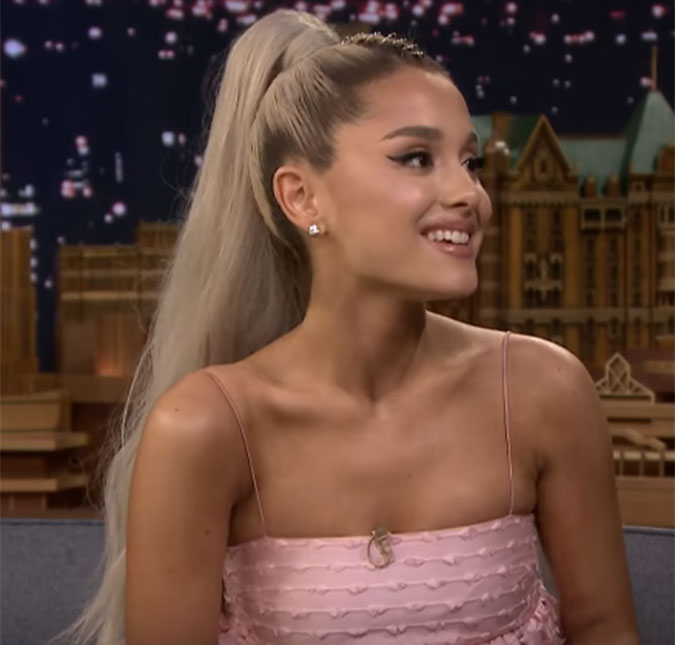 Ariana Grande dá detalhes de novo álbum e apresenta música ao vivo, assista!