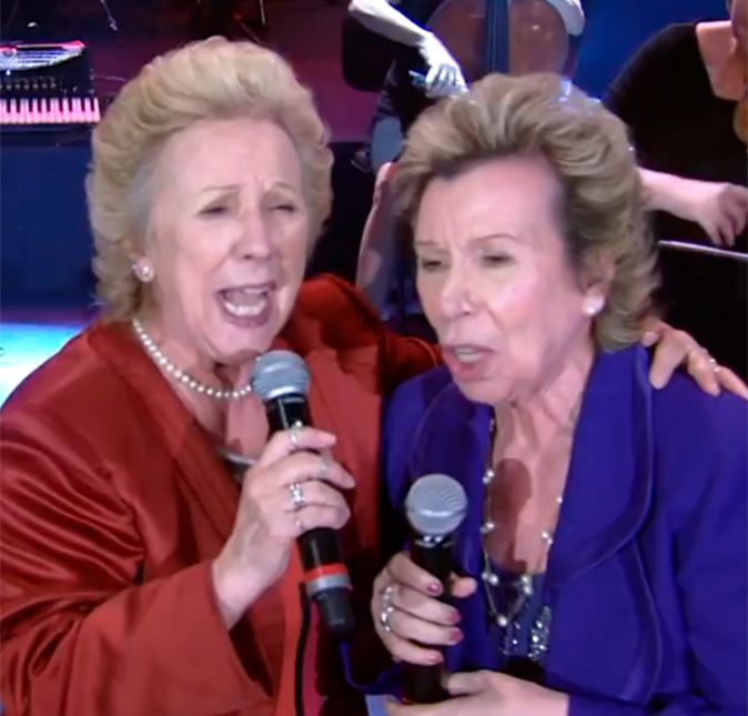 As Irmãs Galvão também representam as mulheres no sertanejo há muitos anos! Nascidas no interior de São Paulo, Meire e Marilene Galvão se tornaram uma dupla em 1947 e desde então lançaram mais de 25 discos e ganharam importantes prêmios como o Grammy Latino e o Diploma de Honra ao Mérito pela Ordem dos Músicos do Brasil.