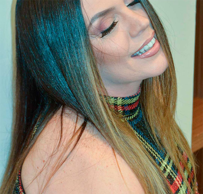 Simony rebate acusações do ex sobre polêmica envolvendo a pensão da filha: - <I>Ele tem condições sim</I>