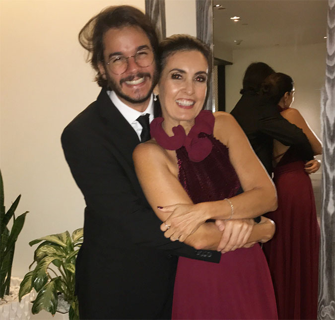 Fátima Bernardes agradece companheirismo e Túlio Gadêlha a compara com Meryl Streep!