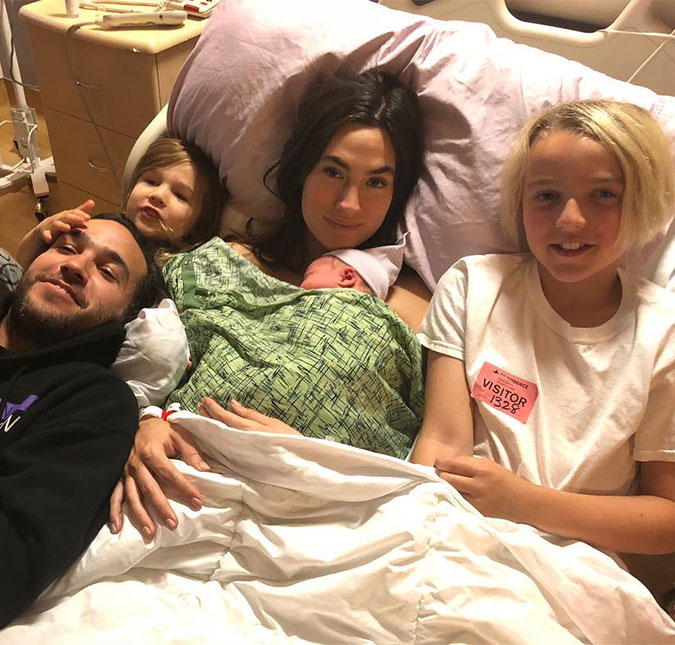 Pete Wentz anuncia o nascimento de sua terceira filha, saiba mais!