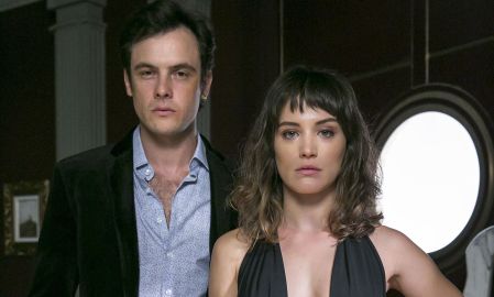 Confira 19 casais da vida real que já se amaram na ficção!