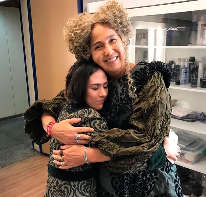 Tatá Werneck celebra entrada de Claudia Jimenez no elenco de <I>Deus Salve o Rei</I>