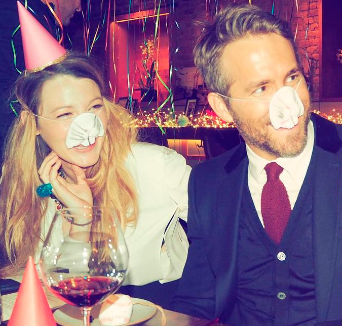 Ryan Reynolds revela que Blake Lively dirigiu até o hospital enquanto estava em trabalho da parto!