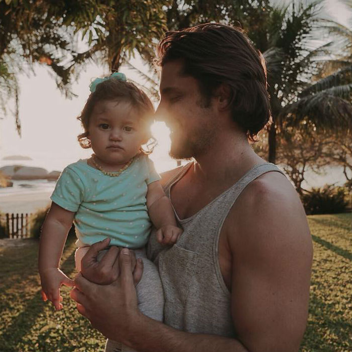 Bruno Gissoni revela quem foi o padrinho escolhido por sua filha, Madalena, descubra!