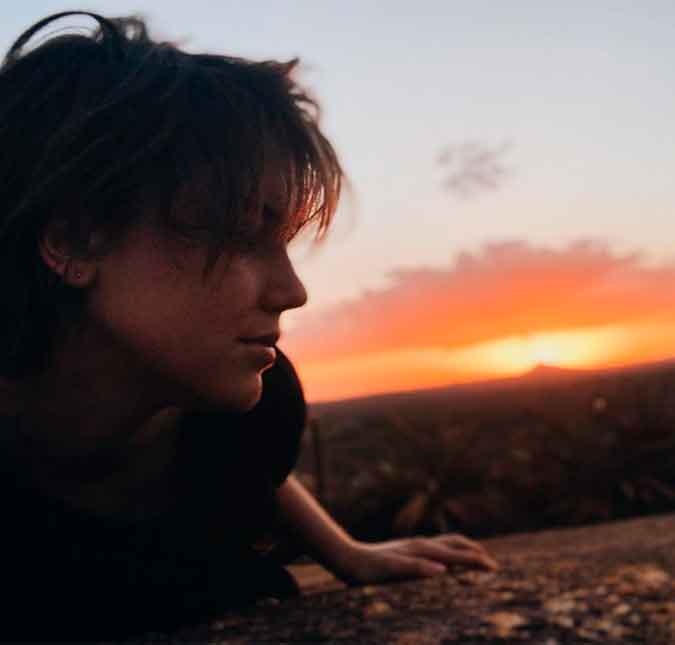 Alice Wegmann filosofa na <I>web: É importante reconhecer a tristeza</i>